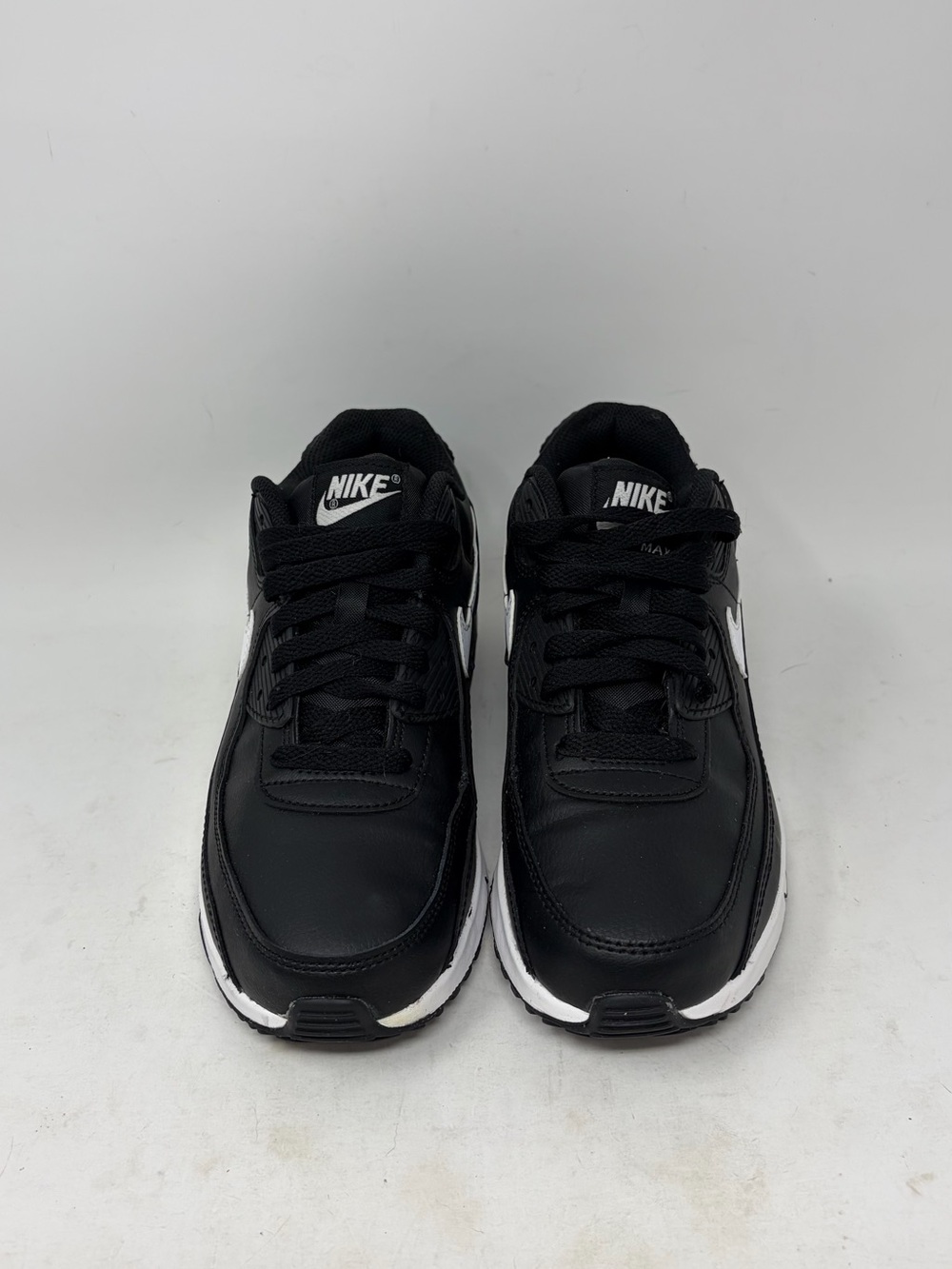 Nike Air Max 90 LTR Sneakers Size 5.5 Youth - Picture 2 of 7